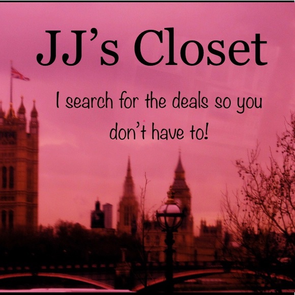 Welcome to my closet! - Picture 2 of 2